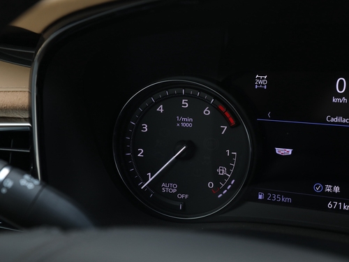 2022款 凯迪拉克XT6 2.0T 六座四驱铂金型