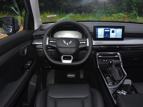 2021款 五菱星辰 1.5T CVT星曜版