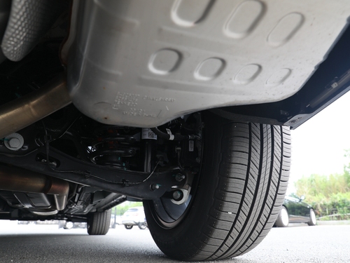 2022款 凯迪拉克XT6 2.0T 六座四驱铂金型