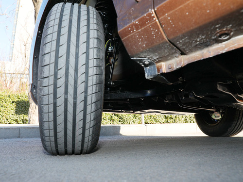 2021款 五菱宏光 1.5L改款 S舒适型LAR