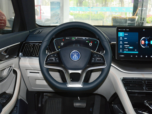 2021款 宋PLUS新能源 DM-i 110KM 旗舰PLUS