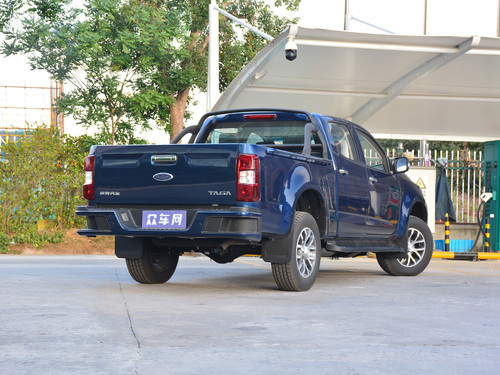 2018款 TAGA达咖 3.0T 两驱豪华版