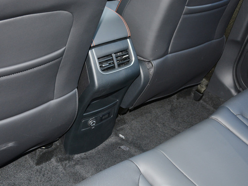 2021款 东风风光580 ☆星版 1.5TGDI 自动旗舰型