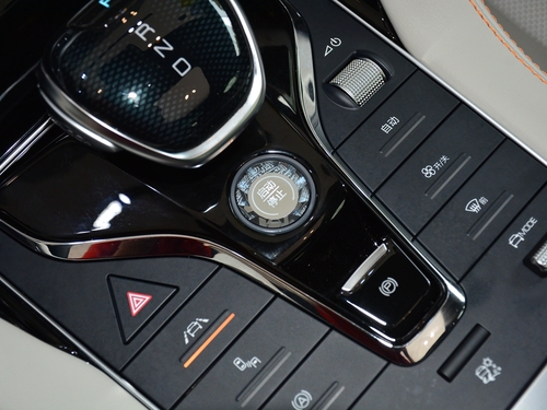 2021款 宋PLUS新能源 EV 旗舰型