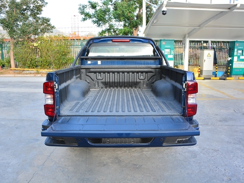 2018款 TAGA达咖 3.0T 两驱豪华版