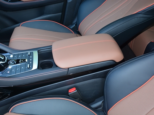 2021款 宋PLUS新能源 DM-i 100KM 四驱旗舰PLUS