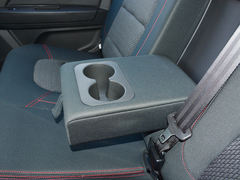 2018款 TAGA达咖 3.0T 两驱豪华版