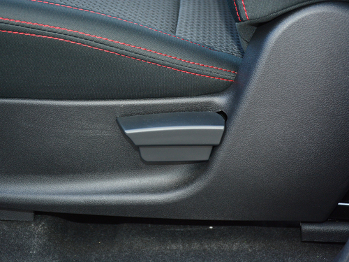 2018款 TAGA达咖 3.0T 两驱豪华版