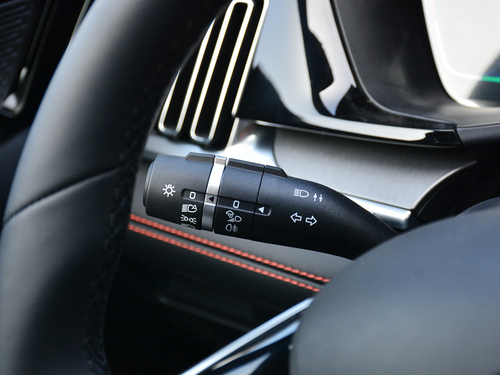 2021款 宋PLUS新能源 DM-i 100KM 四驱旗舰PLUS