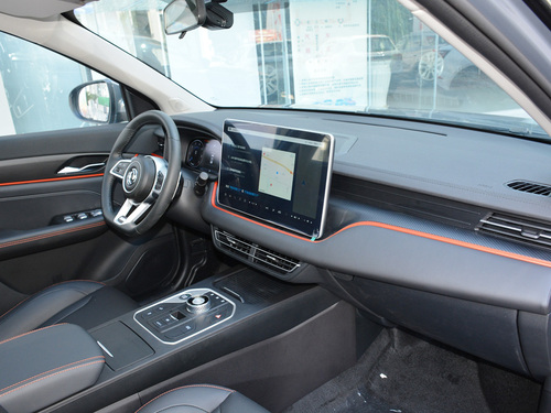 2021款 东风风光580 ☆星版 1.5TGDI 自动旗舰型