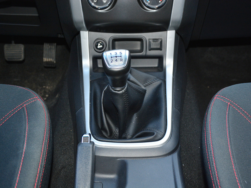 2018款 TAGA达咖 3.0T 两驱豪华版