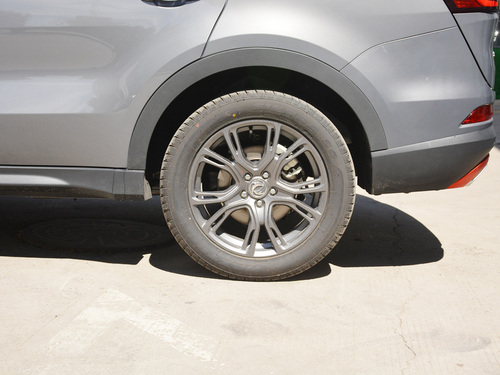 2021款 东风风光580 ☆星版 1.5TGDI 自动旗舰型