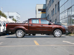 2022款 宝典 2.5T柴油两驱舒享版长轴JX4D25A6L