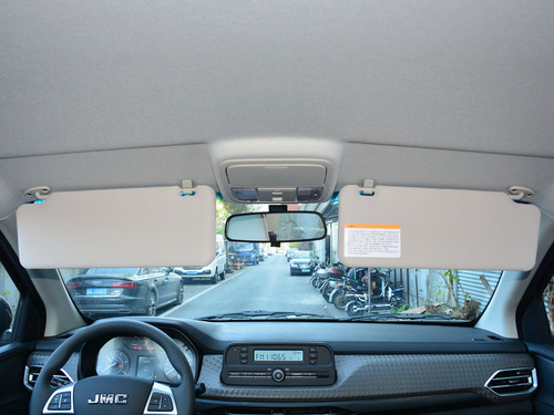 2022款 宝典 2.5T柴油两驱舒享版长轴JX4D25A6L