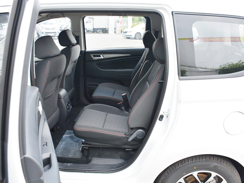 2021款 欧尚A600EV 精英版 6座