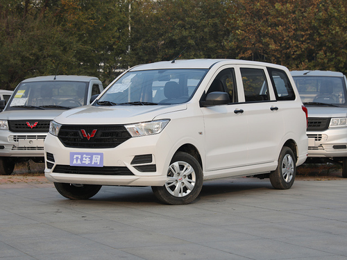 2021款 五菱宏光 1.5L改款 S基本型LAR