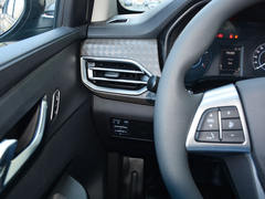 2022款 宝典 2.5T柴油两驱舒享版长轴JX4D25A6L