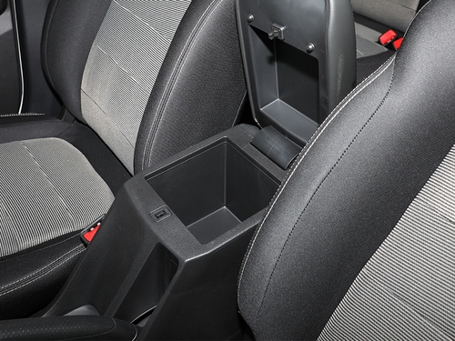 2021款 五菱宏光 1.5L改款 S基本型LAR