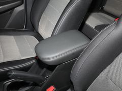 2021款 五菱宏光 1.5L改款 S基本型LAR