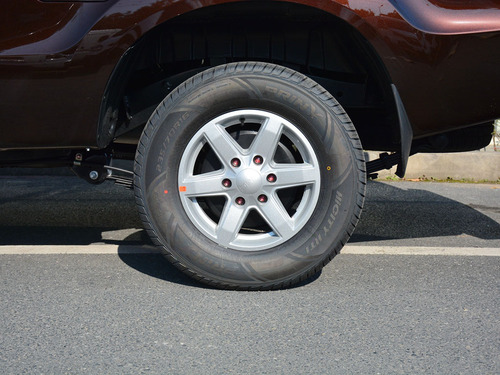 2022款 宝典 2.5T柴油两驱舒享版长轴JX4D25A6L