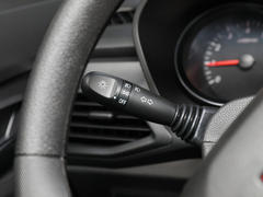 2021款 五菱宏光 1.5L改款 S基本型LAR