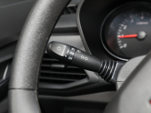 2021款 五菱宏光 1.5L改款 S基本型LAR