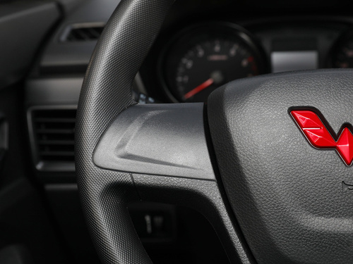 2021款 五菱宏光 1.5L改款 S基本型LAR