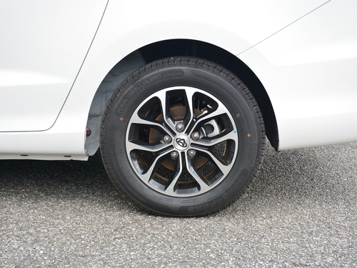 2021款 欧尚A600EV 精英版 6座