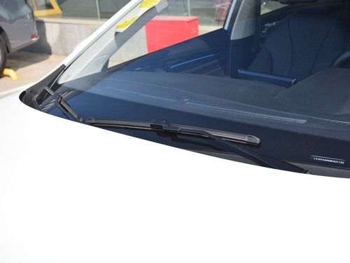 2021款 荣威Ei5 500 倾慕版