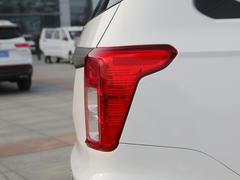 2021款 五菱宏光 1.5L改款 S基本型LAR