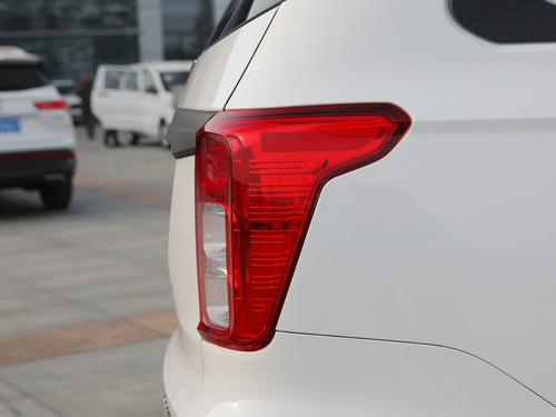 2021款 五菱宏光 1.5L改款 S基本型LAR