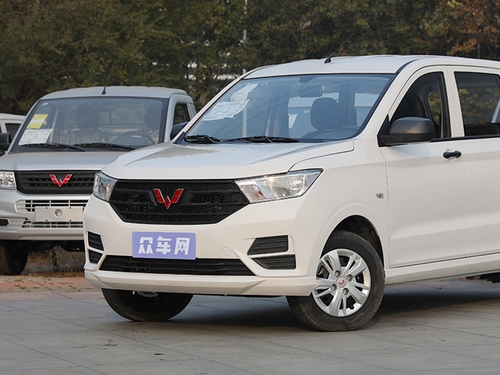 2021款 五菱宏光 1.5L改款 S基本型LAR