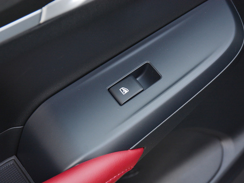 2022款 长安CS55 PLUS 蓝鲸版 1.5T DCT尊贵型