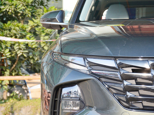 2022款  途胜L 2.0L 混动·旗舰版