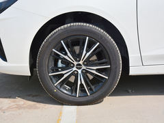 2021款 荣威Ei5 500 倾慕版