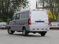 2021款 五菱荣光  1.5L加长基本型封窗车5座L3C