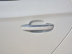 2021款 荣威Ei5 500 倾慕版