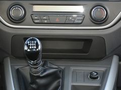 2021款 金杯海狮王 2.0L商务王系列舒享型标准顶9座1TZS