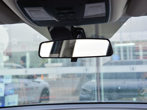 2022款 长安CS55 PLUS 蓝鲸版 1.5T DCT尊贵型