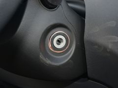 2021款 金杯海狮王 2.0L商务王系列舒享型标准顶9座1TZS