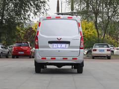 2021款 五菱荣光  1.5L加长基本型封窗车5座L3C