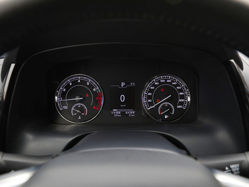 2021款 北汽瑞翔X5 1.5T 手动精英型 5座