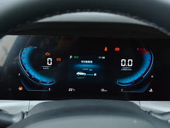 2022款 长安CS55 PLUS 蓝鲸版 1.5T DCT尊贵型