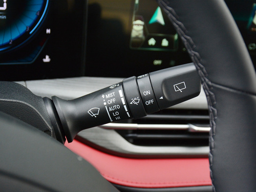 2022款 长安CS55 PLUS 蓝鲸版 1.5T DCT尊贵型