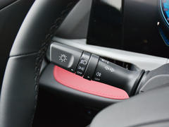 2022款 长安CS55 PLUS 蓝鲸版 1.5T DCT尊贵型