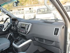 2021款 金杯海狮王 2.0L商务王系列舒享型标准顶9座1TZS