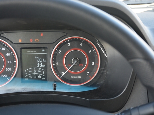 2021款 金杯海狮王 2.0L商务王系列舒享型标准顶9座1TZS