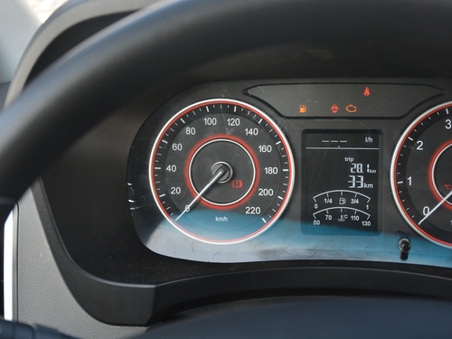 2021款 金杯海狮王 2.0L商务王系列舒享型标准顶9座1TZS