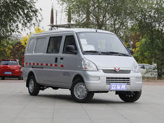 2021款 五菱荣光  1.5L加长基本型封窗车5座L3C