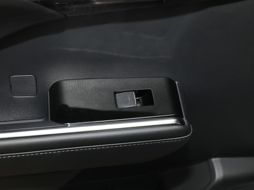 2022款 汉兰达 双擎 2.5L 四驱至尊版 7座